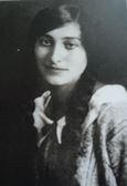 Portrét Edity Hirschové z roku 1926 